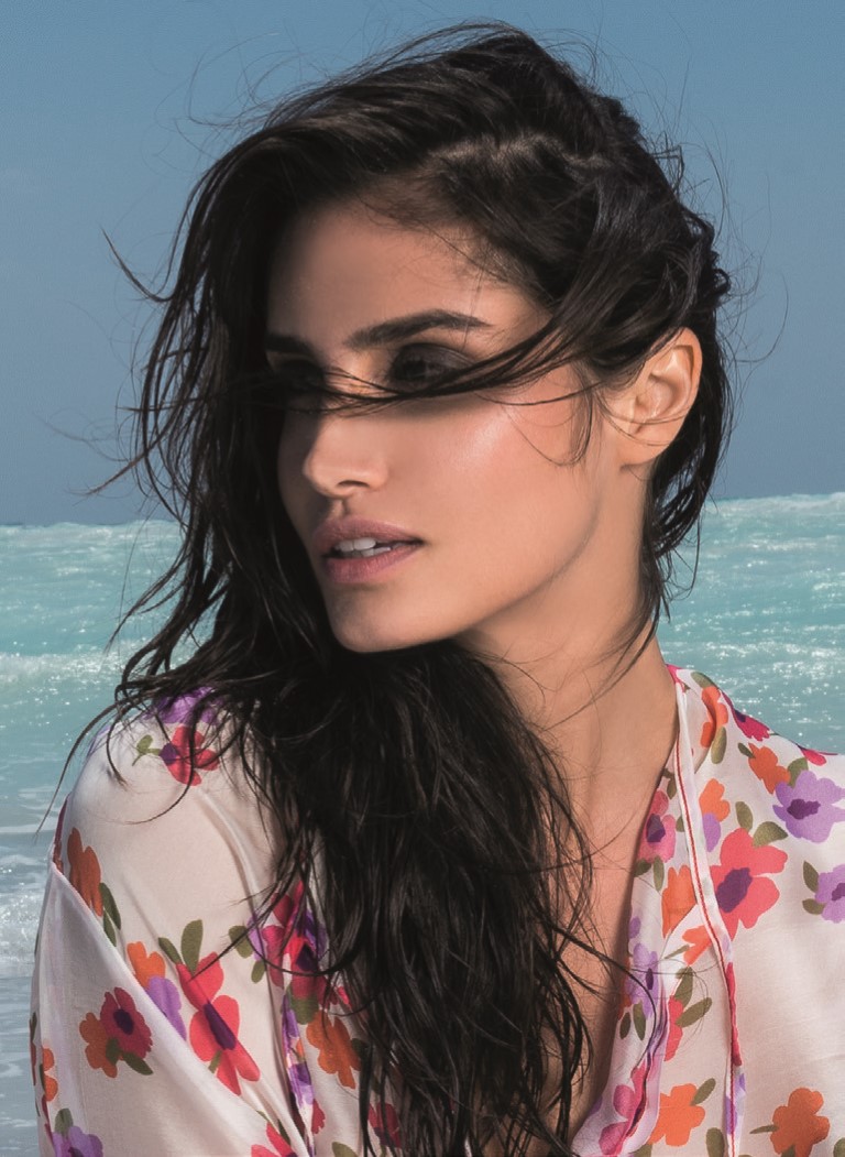 Sanremo 2016: fiori e colore anche al mare